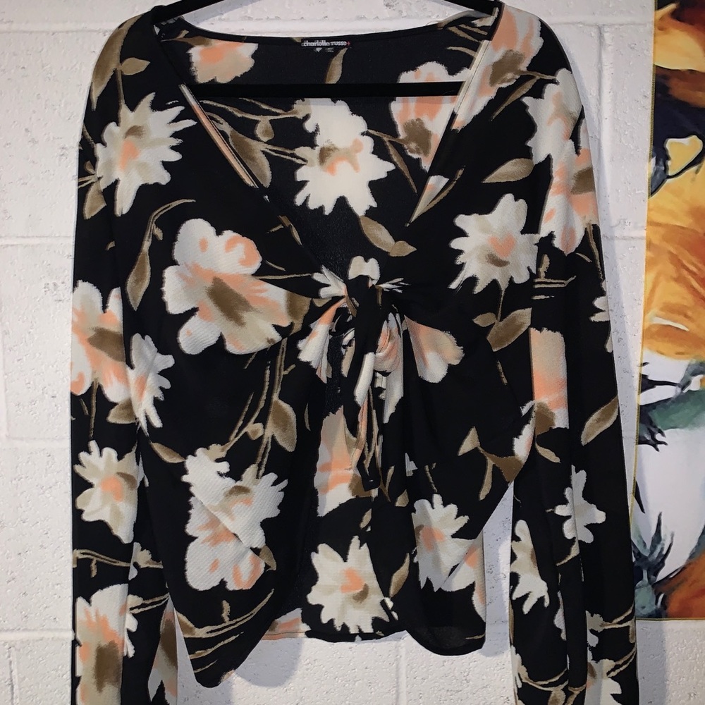 Floral tie front sheet top